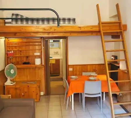 Casa Pina דירה קומו